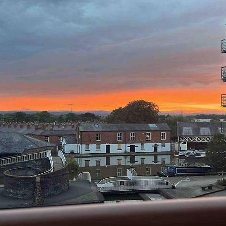 City Centre 2 Bed Apartment Chester Kültér fotó